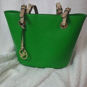 Michael Kors Purse - Great for Spring and Summer